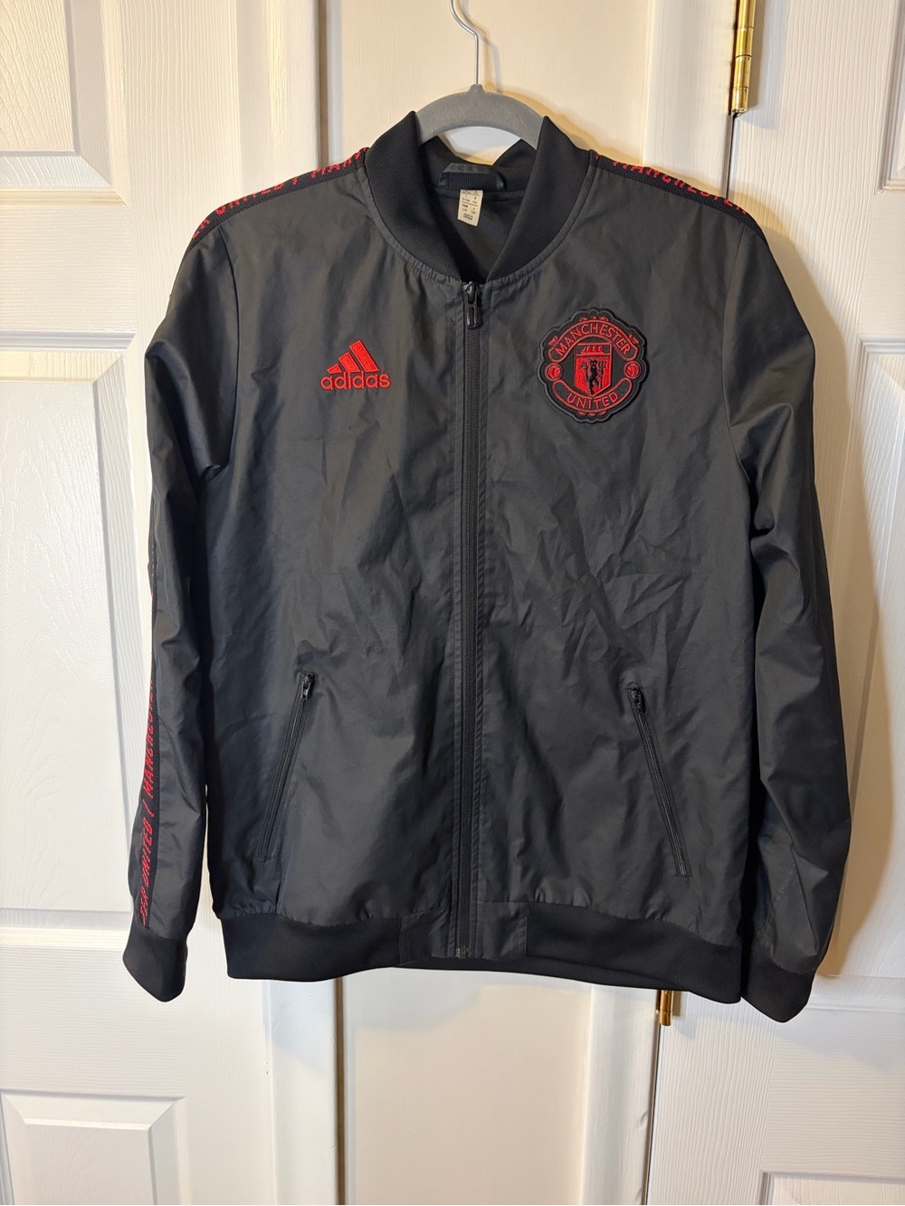 Adidas Manchester United Anthem Wind Breaker Jacket - Youth Large